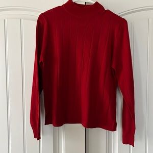 Harvé Benard Red Lnit Sweater Size Medium